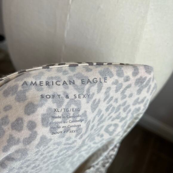 American Eagle Soft & Sexy Leopard Tunic Top Size XL Neutral Lounge Fall Chic - Picture 7 of 7